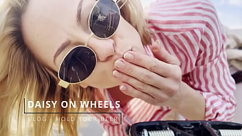 Miss daisy diamond on wheels bike vlog