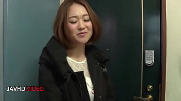 Doremi miyamoto's teasing charm ignites fiery passion in steamy jav scene