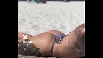 Cake by the ocean ️