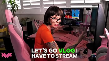 5 "streaming couple accidentally fuck on live" kayleexryder