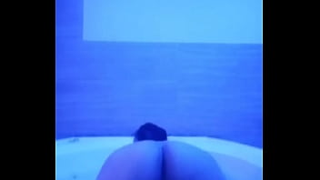 Me encanta mover el culo