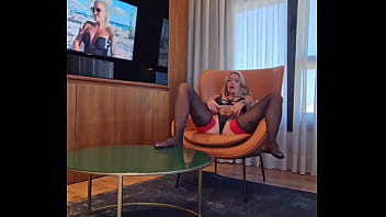 Mon nouveau film amateur est disponible sur mon profil je t'invite à venir