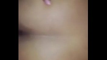 Throwing that ass back