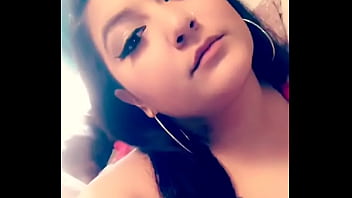 Sexy thick girl with big booty erra