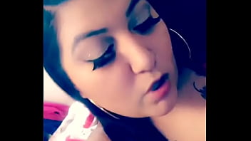 Sexy thick girl with big booty erra