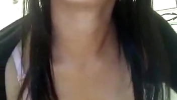 Conheceu o baiano e foi cantada para ir ao motel fazer sexo