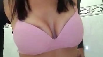 Conheceu o baiano e foi cantada para ir ao motel fazer sexo