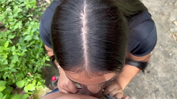 Sexo al aire libre con mi hermanastra