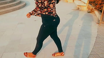 Dinero por sexo capítulo 65 culo grueso de américa