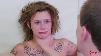 19 year old rain summers painal yoga