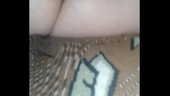 кончает от траха