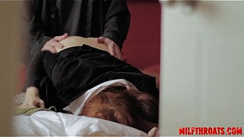 Young girlfriend sucking huge cock