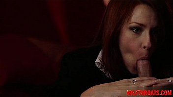 Young girlfriend sucking huge cock