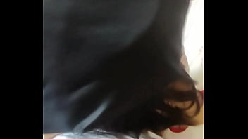 Me folle a mi hermanastra disfrazada de policia