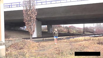 Piss in front of traffic