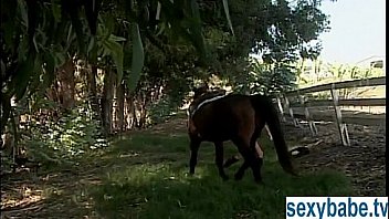 Pornstar pig rubbing her cheap cunt