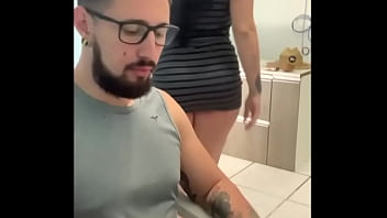 Ela me tirou do trabalho indo pau na buceta mas ganhou só anal fodi o cu até o talo completo