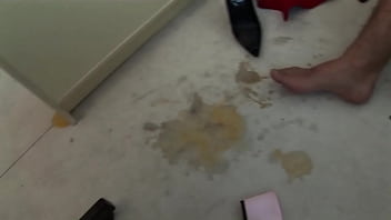 Amy anderssen carly parker and chloe serve more than pancakes at this diner