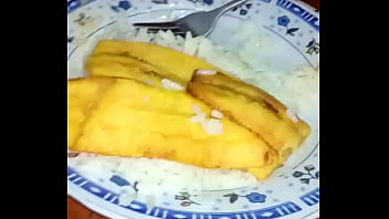 Video porno de la chiri comiendo 3 plátanos
