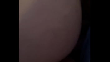 Un hombre me sigue y acabamos follando