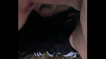 Un hombre me sigue y acabamos follando