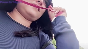 Fodendo com novinho na praia safado cheio de tesão ja colocou eu pra mamar aquela rola gostosa completo no red