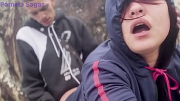 Fodendo com novinho na praia safado cheio de tesão ja colocou eu pra mamar aquela rola gostosa completo no red