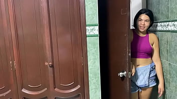Nos mamamos el coño y las enormes tetas Nos mamamos el coño y las enormes tetas