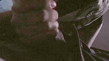 Coroa safada pagando boquete