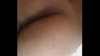 Gatinho se mostrando querendo rola