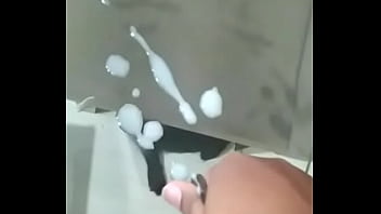 Batendo Punheta Na thumbnail