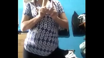 Como lo mueve la putita