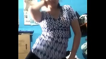 Como lo mueve la putita