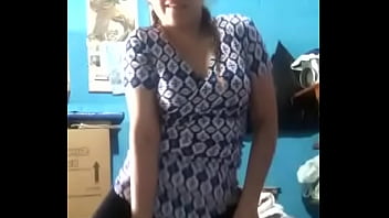 Como lo mueve la putita