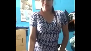 Como lo mueve la putita