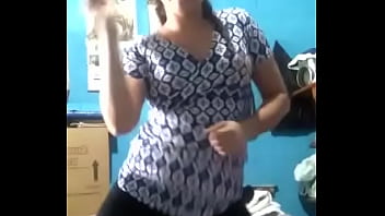 Como lo mueve la putita