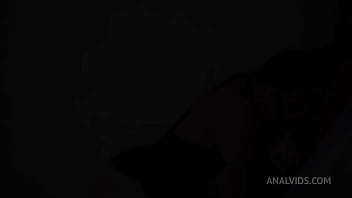 Beautiful bootylicious white brazilian sereia ninfo fucked by 3 monster cocks dap 0% pussy prolapse bbc gapes skir