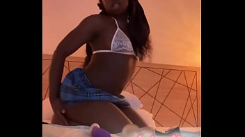 Say “hi” for a free chudai gift in your dm