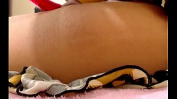 This girl not shows her face but puts a dildo in her pussy