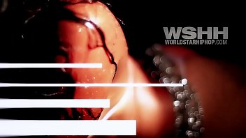 Blk whore masturbation pussy