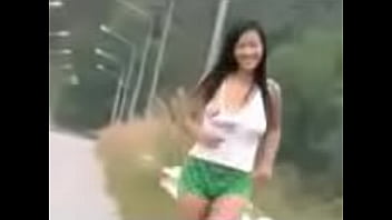 She s try to look pretty lol