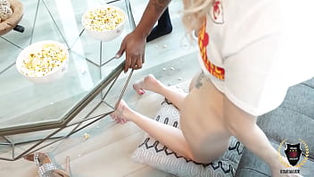 Rome major cums on a big pale ass blonde sierra spunk loves bbc's