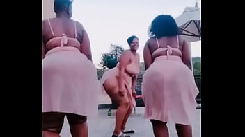 Negras Culonas Moviendo El Trasero thumbnail