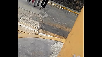 Pantalones Apretados thumbnail