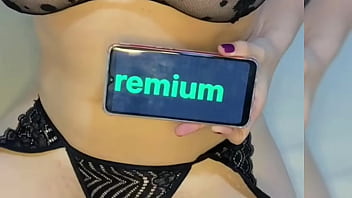 Noite de halloween de sexo quente com uma morena dos peitos grandes naturais depois da festa a brasileira curte sexo oral molhado e profundo bunda grande e peitos grandes pau enorme bbc