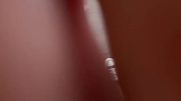 Vestido e sem calcinha na rua minha enteada safada fica me provocando