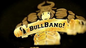 She came to cambullbang for her first gang bang and wanted it done with a nice side of anal pounding out the sexy