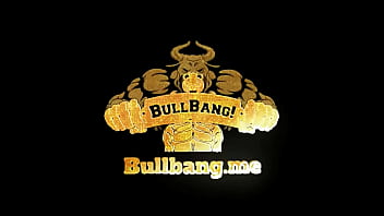 She came to cambullbang for her first gang bang and wanted it done with a nice side of anal pounding out the sexy