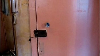 Whore cannot acquire enough of sex