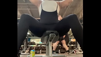 Black muscle mommy bitch